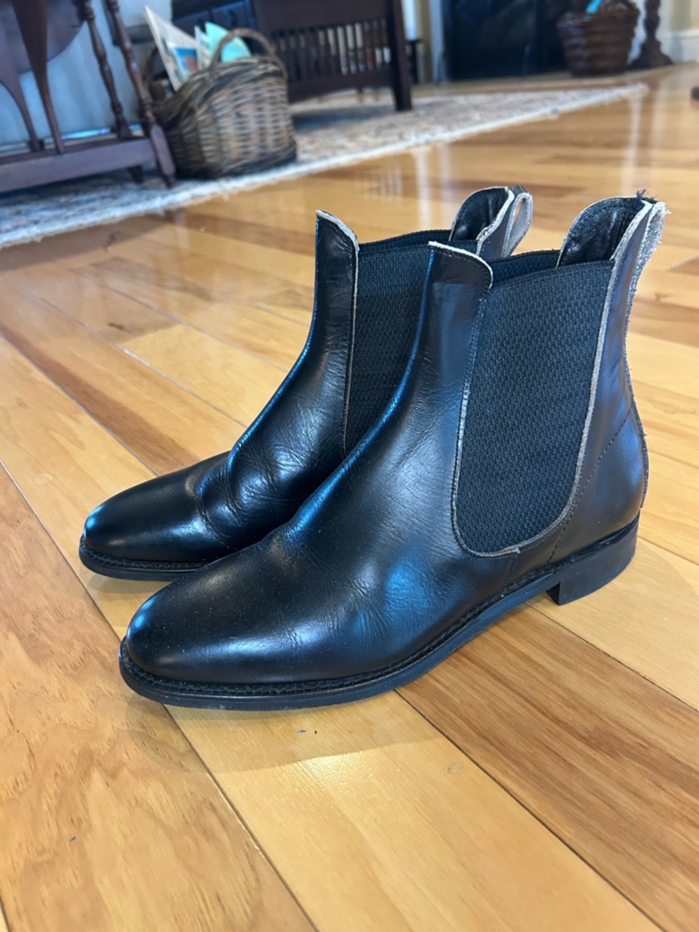 Marlborough Made in England Vintage Black Leather Chukka Chelsea Boots